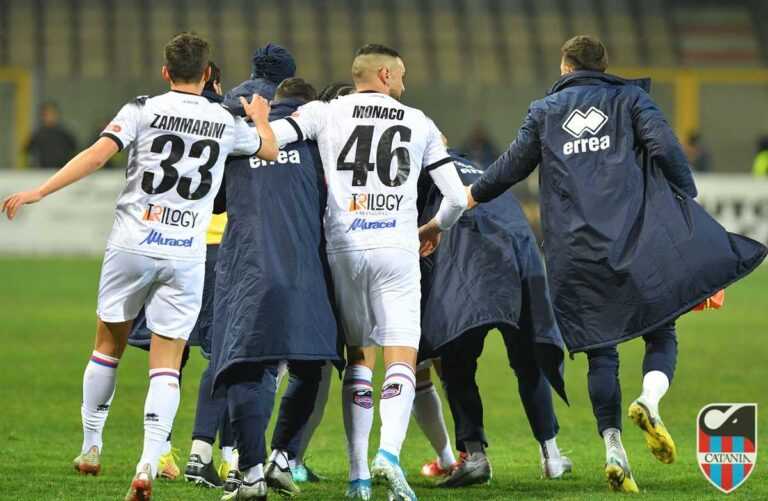 LA SICILIA: “Catania, un punto da cui ricominciare a marciare”
