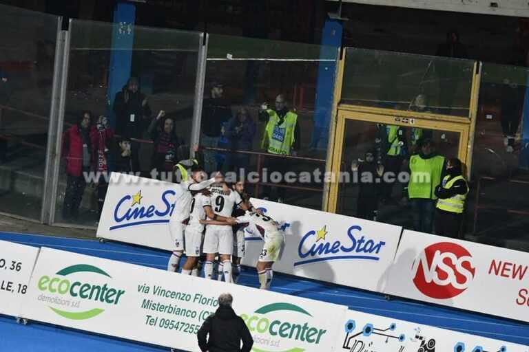 VITTORIA SOFFERTA: Catania in difficoltà, il Cerignola spreca. Zammarini castiga i pugliesi