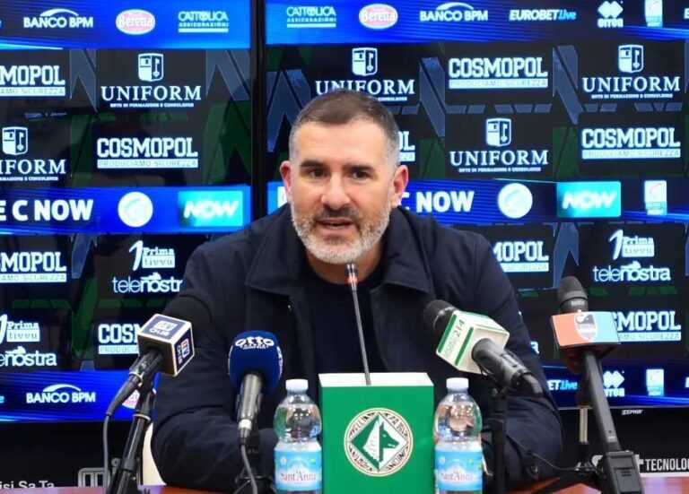 DALLA SALA STAMPA – Lucarelli: “Mercato condotto in prima persona da Grella. Il campionato sta diventando un po’ un rompicapo…”