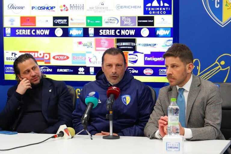 RAFFAELE (all. Audace Cerignola): “Obiettivo playoff. A Catania dobbiamo farci trovare pronti sotto tutti i punti di vista”
