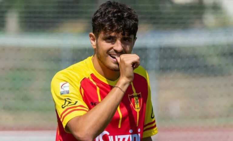 MERCATO – Filippi (all. Recanatese): “Carpani? Non gli tarpiamo le ali…”
