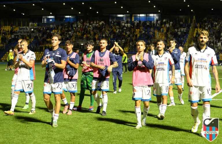LA SICILIA: “Catania, tanti rimpianti. Ora due gare in casa per rimettersi in piedi”