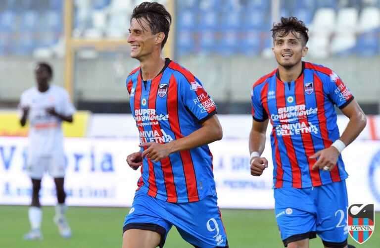 LA SICILIA: “Inglese, quello che… sa fare gol. Il Catania ha trovato il suo numero 9”