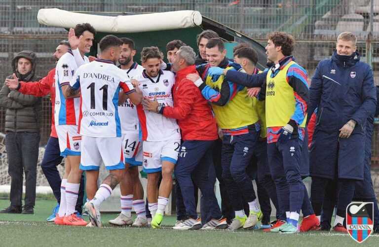 VERSO CATANIA-AVELLINO: all’andata prova di coraggio degli etnei, sfiorando i tre punti in Irpinia