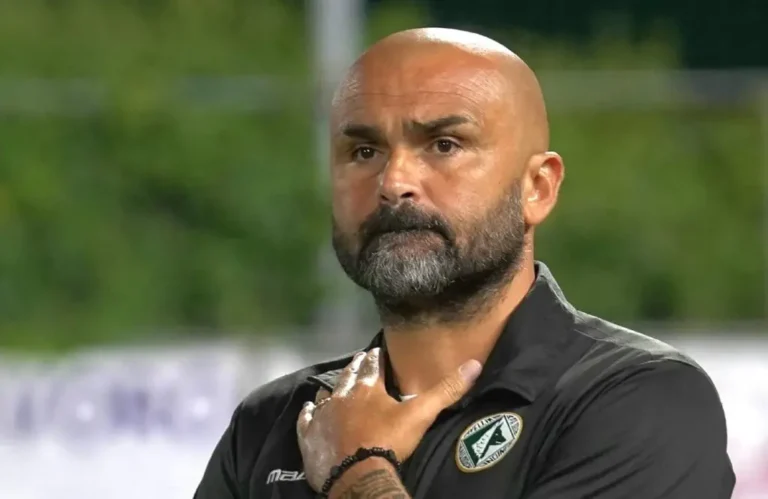 BIANCOLINO (all. Avellino): “Vinta una partita difficile, abbiamo valori e attaccamento alla maglia”