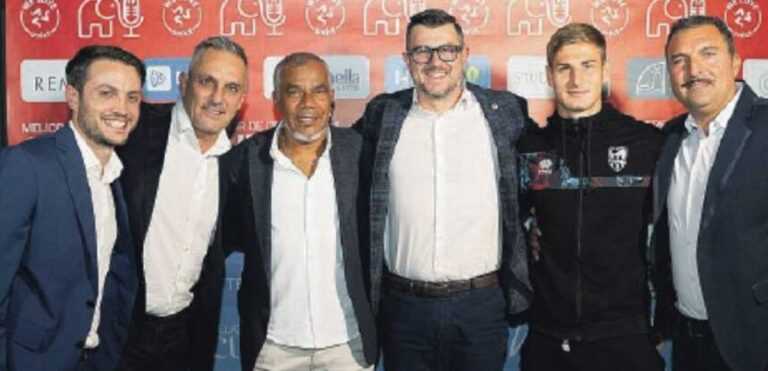 LA SICILIA – Zeoli, Oliveira e Monaco: “La maglia del nostro Catania suscita emozioni”