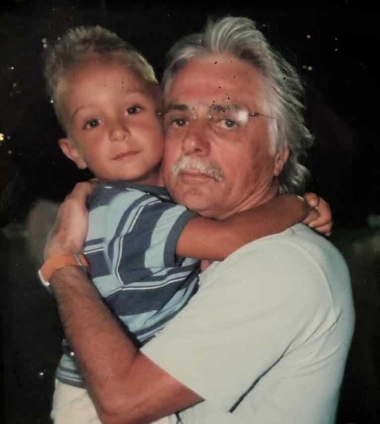 CATANIA SOCIAL – Raimo, il commosso ricordo del nonno: “Grazie a te sono fiero dell’uomo che sono, mi hai insegnato a vivere”