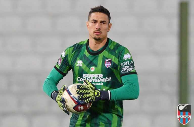 VERSO CATANIA-CROTONE: Dini, sarà una gara particolare per il portiere rossazzurro