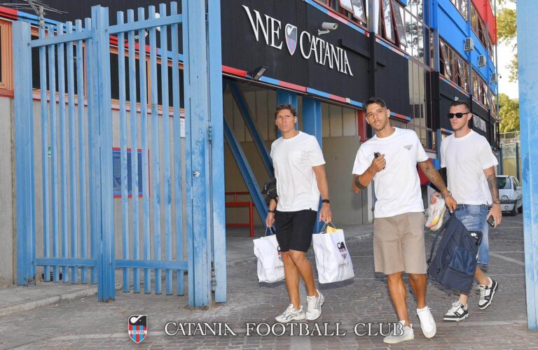 QUI CATANIA: Cicerelli tra i primi ad arrivare in sede