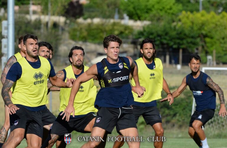 LA SICILIA: “3-4-2-1, Toscano prova anche Cicerelli e Lunetta insieme”