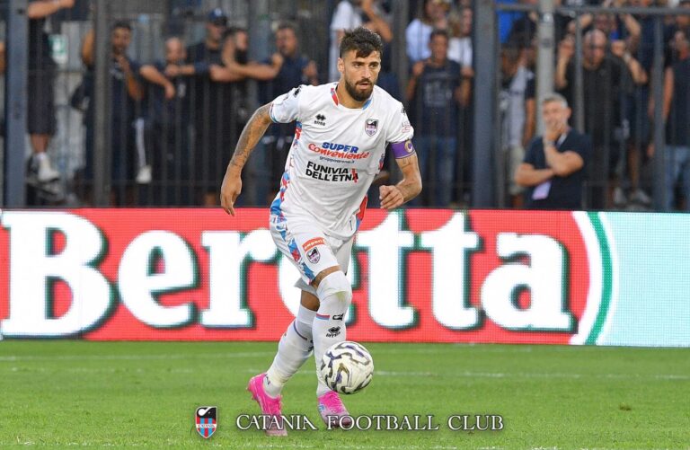 LA SICILIA – Di Gennaro: “Abbiamo la massima aspirazione, restando umili e ragionando da squadra. Club non ci fa mancare nulla”