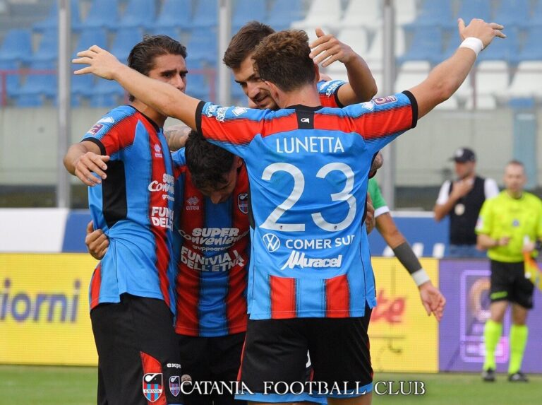 VERSO CATANIA-SALERNITANA: quote 1 X 2, cosa dicono le agenzie di scommesse