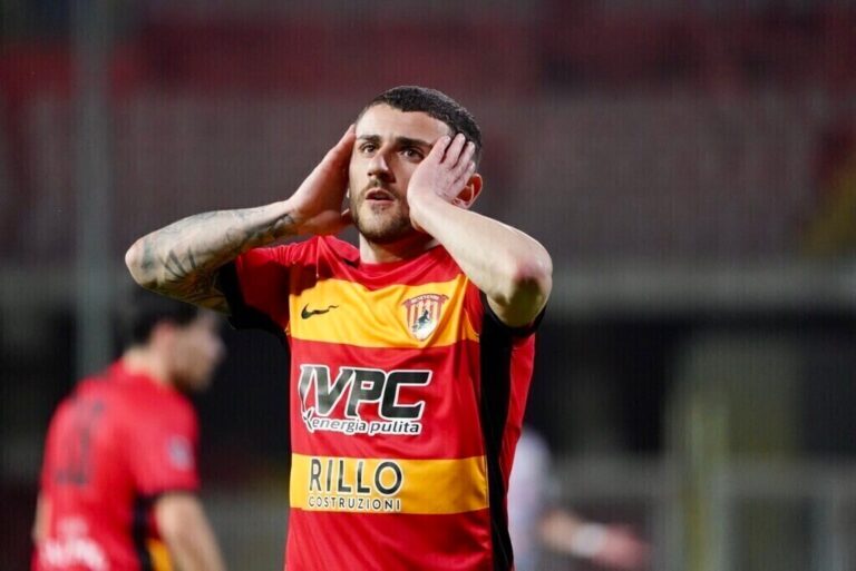 LAMESTA (Benevento): “Anche a Catania dovremo essere aggressivi e dominanti, il ‘Massimino’ mi carica”