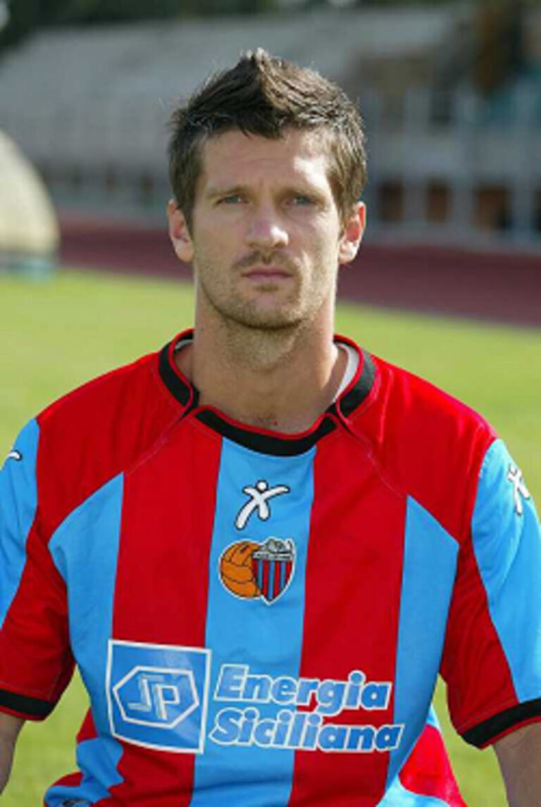 VERSO CATANIA-SALERNITANA: 27 dicembre 2004, quando fu decisivo il gol di Vugrinec per il successo etneo